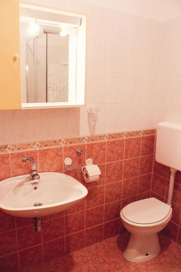 Villa Valf Posedarje Luaran gambar